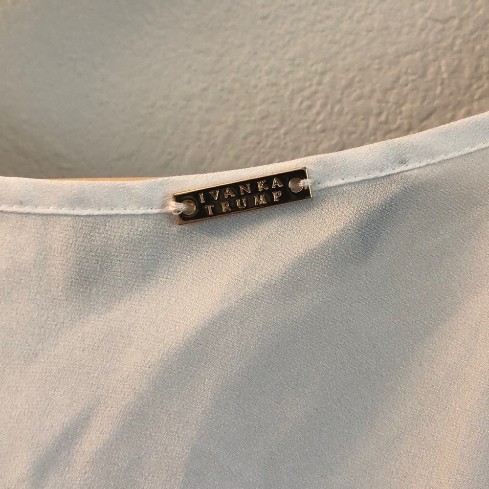 Ivanka Trump Blouse - Picture 3 of 4